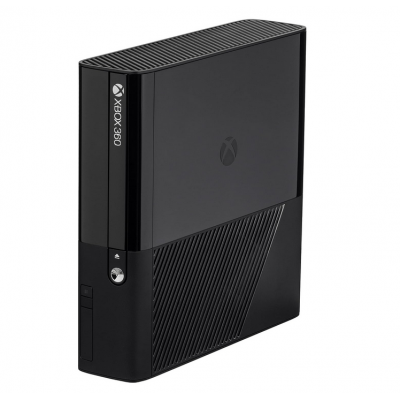 Xbox 360 super slim žaidimų...