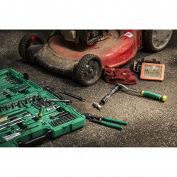 1/ 4" + 1/ 2" Galvučių ir įrankių rinkinys 104vnt.