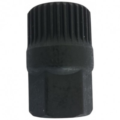 Generatoriaus sankabos raktas su 33 dantimis