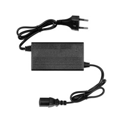 Slėginis purkštuvas su bakeliu 16l 12V 8000mAh Slėginis purkštuvas su bakeliu 16l 12V 8000mAh