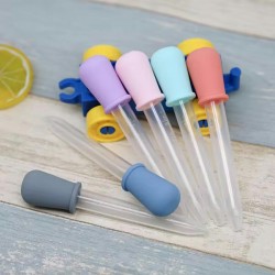 Plastikinė pipetė Plastikinė pipetė