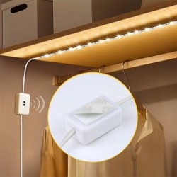 LED juostelė su jungikliu 3M LED juostelė su jungikliu 3M