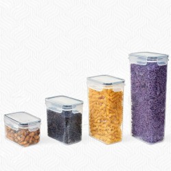 Plastikinių indelių rinkinys