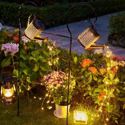Sodo saulės šviestuvas „Laistytuvas“ su LED girlianda