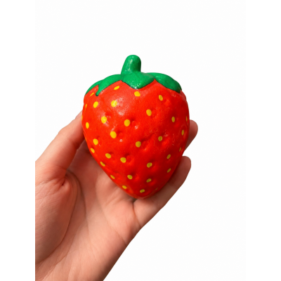 Squishy braškė– minkštas...