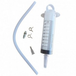 Švirkštas skystam tepalui 100 ml su  žarnele apie 30cm ir tepimo antgaliu