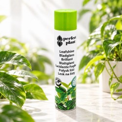 Augalų lapų blizgiklis „perfect plant“ 750ml. Augalų lapų blizgiklis „perfect plant“ 750ml.