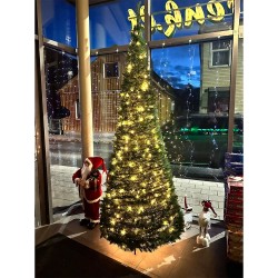 LED išskleidžiama eglutė 250 CM. Dėmesio prekė iš ekspozicijos