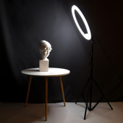 Žiedinė LED makiažo - fotografavimo lempa su stovu 100w